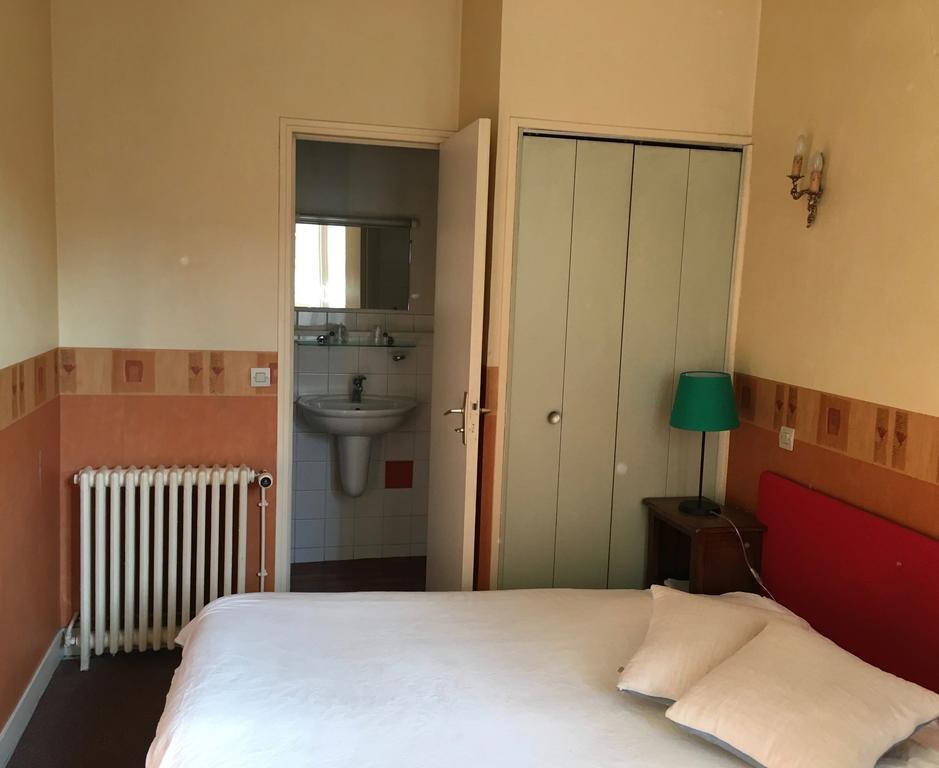 Hotel Des Carmes - Rouen Eksteriør billede