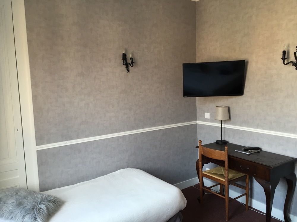 Hotel Des Carmes - Rouen Eksteriør billede